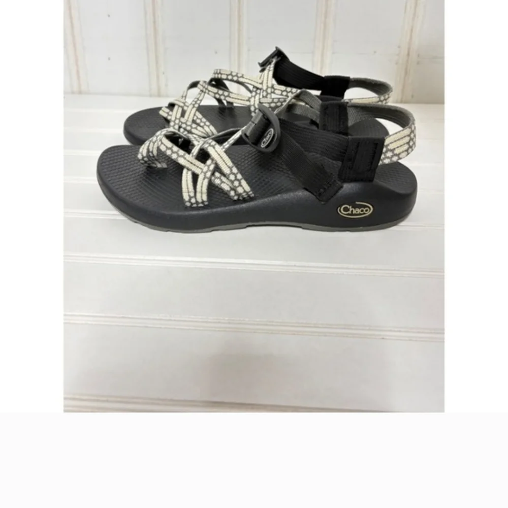 Chacos Z/1 Classic Sandals Women's Black Tan Strappy Vibram Sole W8 421 - Picture 1 of 4